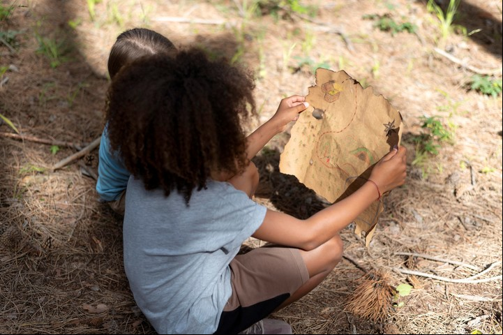 La infancia de la prehistoria con la actual es muy diferente. Foto: freepik.