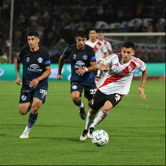 River mostró su peor cara y se despidió del título en Mendoza: perdió con Independiente Rivadavia y hubo escándalo con Villa