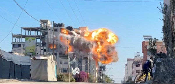 ¿Quién se hará cargo de Gaza cuando termine la guerra? Hamas y su rival Al Fatah se acercan a un acuerdo