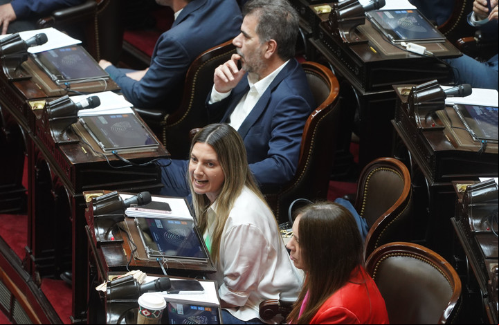 Silvia Lospennato y Cristian Ritondo. Dos de los diputados del PRO que cuestionaron la restricción del a la información. Foto: Guillermo Rodriguez Adami