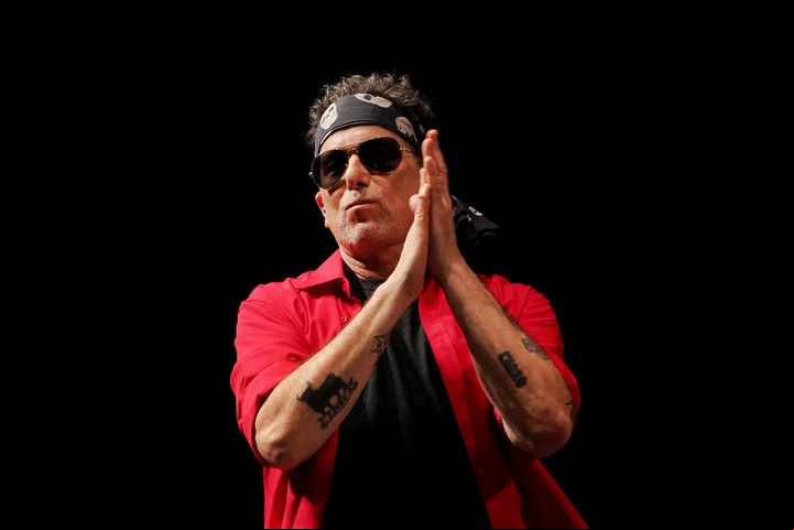"¡Qué bueno es el toro!". De los próceres, Andrés Calamaro es único en su especie. Tiene muchísimos tatuajes.
Fotos Emmanuel Fernández - FTP CLARIN EMA05900.jpg Z EFernandz Efernandez