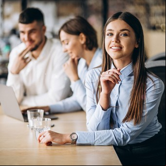 Las 6 frases que usan los jefes con más inteligencia emocional para liderar