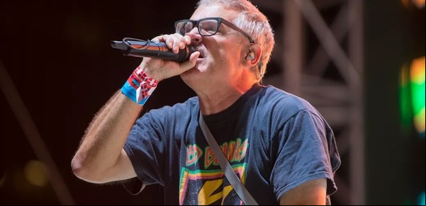 Las confesiones del Milo Aukerman, el científico del punk: "Ser antivacunas te convierte en un ser medieval"
