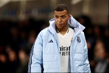 Kylian Mbappé va con todo contra el París Saint Germain: podría elevar a la UEFA una denuncia en reclamo de una deuda millonaria