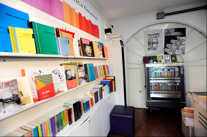 Librería, en el Ex Apeadero Gombrowicz. Foto: Fernando de la Orden / archivo Clarín.