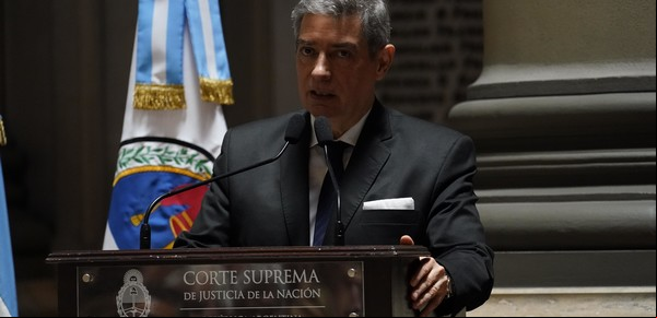 Otra maniobra: se hacen pasar por el presidente de la Corte para preguntar por la situación de las cárceles
