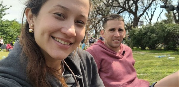 El reproche al Gobierno de la esposa del gendarme argentino preso en Venezuela: "Sentí que me soltaron la mano"