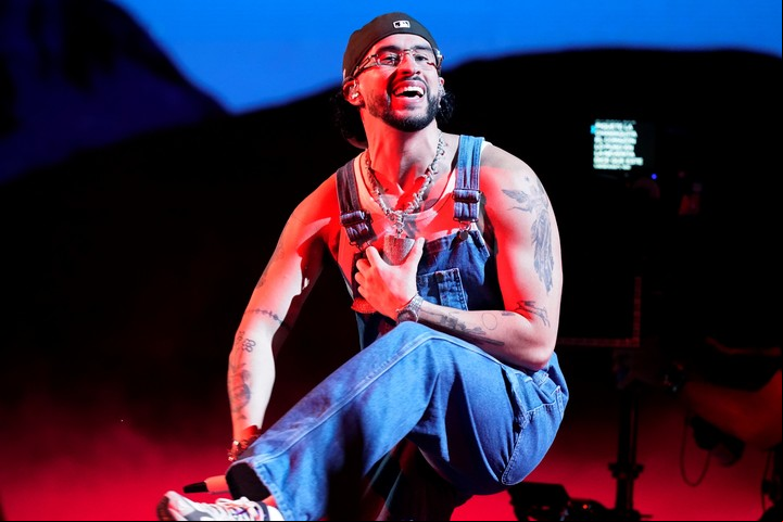 Bad Bunny anunció hoy su nueva gira mundial, con la que visitará la Argentina en 2026. Foto AP