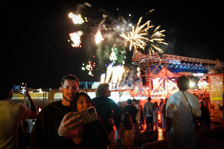 Después de los fuegos artificiales, todo fue alegría y diversión. Foto: Juano Tesone /Enviado especial