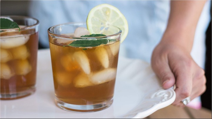 La hora de la dieta: ¿tés fríos o calientes?