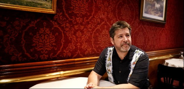 ¿Qué define al humor argentino? Adrián Lakerman responde en un libro para reír y pensar