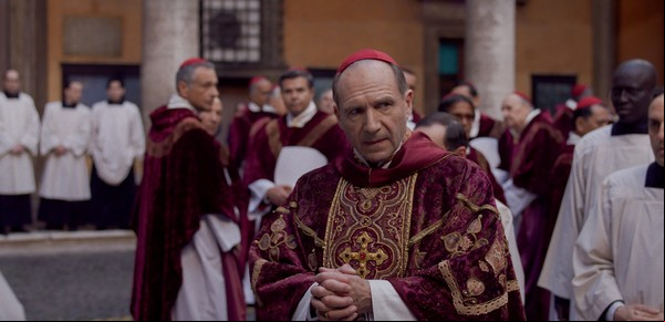 Cónclave, la película nominada con 8 Oscar, encabeza los estrenos de la semana en el streaming