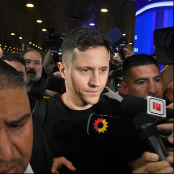 Ander Herrera pisó Buenos Aires y recibió un extraño reproche de un fanático del Real Zaragoza de España