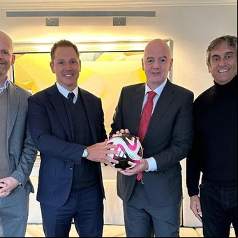 Cumbre en Nueva York entre Gianni Infantino y Jorge Brito con el Mundial de Clubes que se viene como excusa