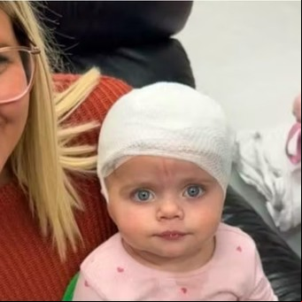 Acusan a una influencer de envenenar a su bebé de un año para ganar seguidores y dinero