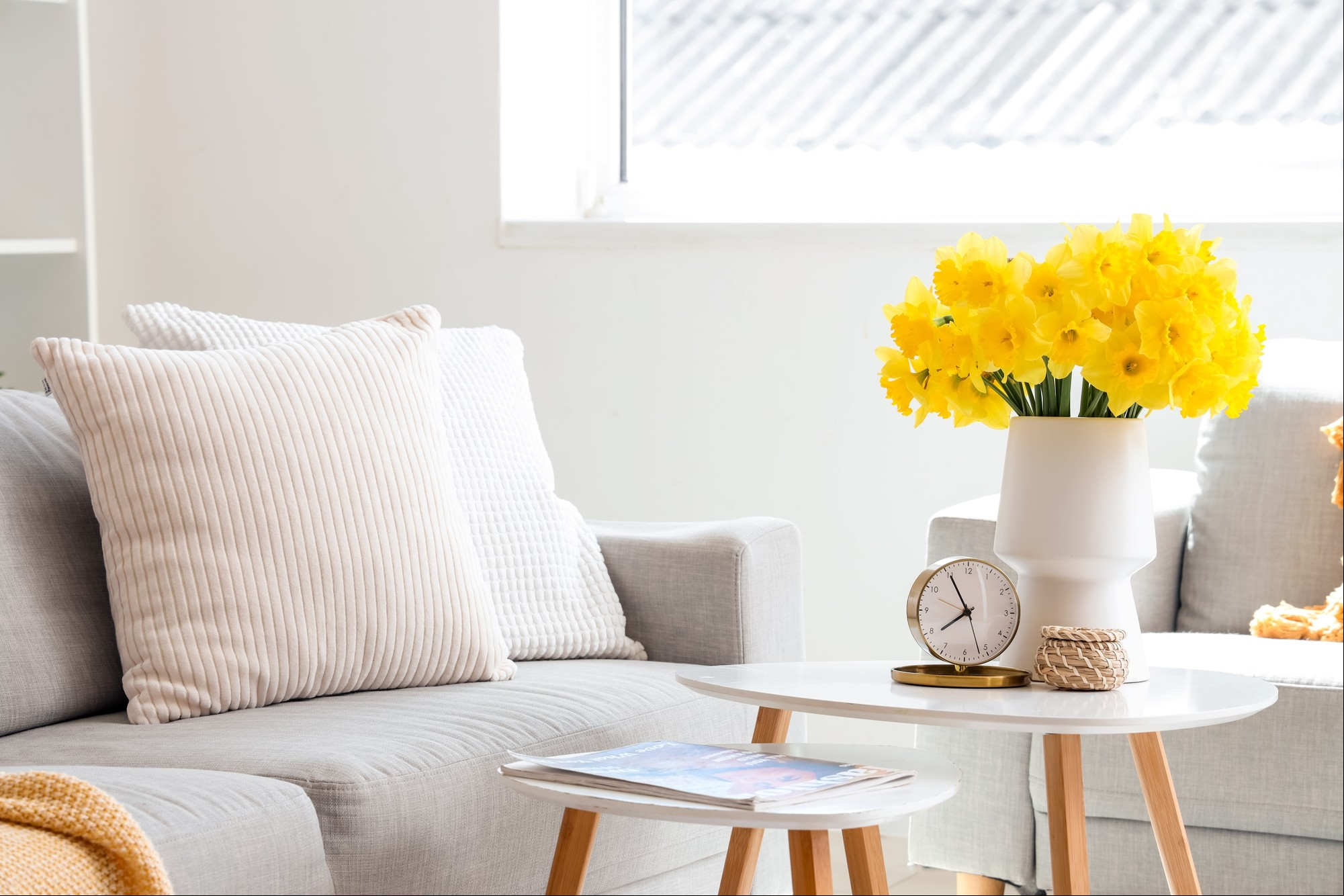 Según el Vastu Shastra, el amarillo es el color que activa el amor y la pareja. Foto: ilustración Shutterstock