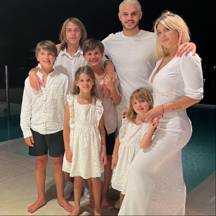 Wanda Nara le recriminó a Mauro Icardi por su abrupta ausencia en la vida de Valentino, Constantino y Benedicto tras la separación. | Foto: Instagram