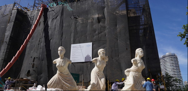Las esculturas que "resucitó" un artista y volverán a formar parte del monumento escondido de Palermo