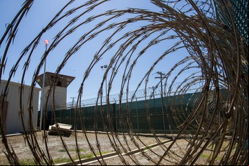 Donald Trump quiere enviar a inmigrantes sin papeles a Guantánamo y pide preparar 30.000 camas