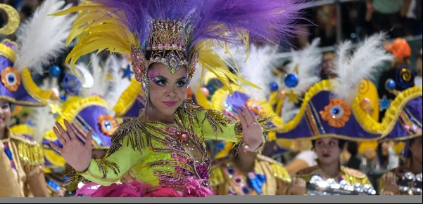 ¿Cuántas personas entran en el Corsódromo de Gualeguaychú?