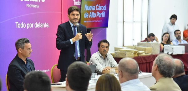 Licitan la nueva cárcel de máxima seguridad en Santa Fe: las 18 empresas que compiten por la construcción multimillonaria en Piñero