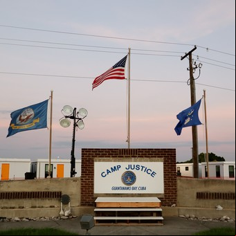 Inmigración y deportaciones en Estados Unidos: familiares de venezolanos enviados a Guantánamo demandan al gobierno de Donald Trump