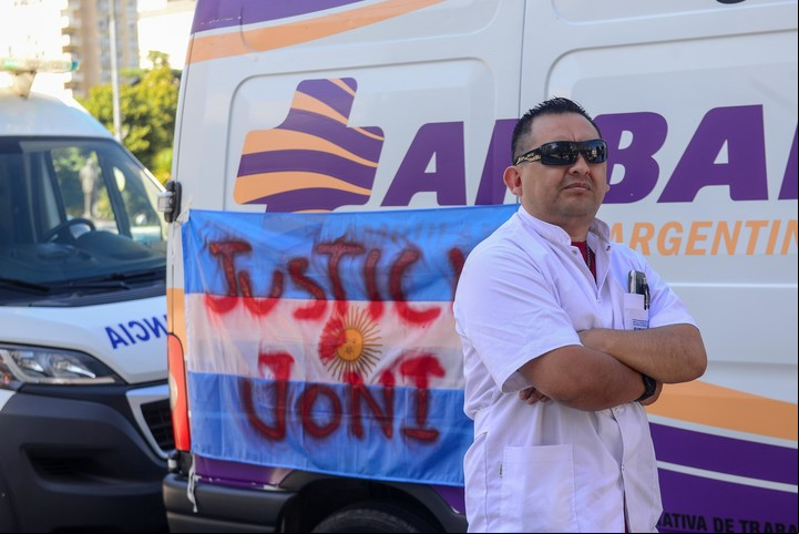 Protesta por el crimen del enfermero Jonatan Nicolás Calderón en La Plata. Foto Mauricio Nievas