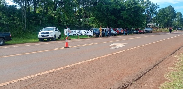 Tras el desalojo, yerbateros analizan cómo seguirá el reclamo por mejores precios