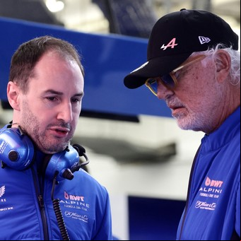 Tensión en Alpine: Briatore se muestra cerca de Colapinto y desafía al jefe de equipo, que se inclina por Doohan