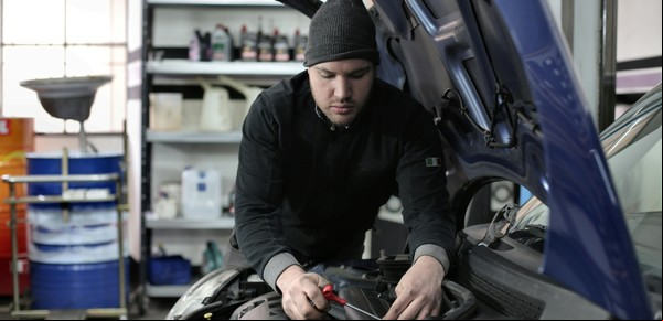 "Quiero comprarme un auto usado": ¿a partir de cuántos kilómetros puede empezar a tener problemas el motor?