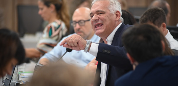 Diputados opositores intentaron frenar la jura de García Mansilla a último momento pero la Corte Suprema lo rechazó