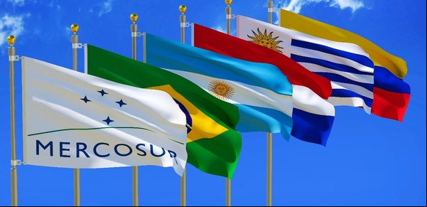 Milei busca avanzar con el tratado de libre comercio con Estados Unidos: ¿se beneficia Argentina?