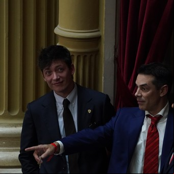 El equipo del asesor Santiago Caputo que custodia el relato libertario