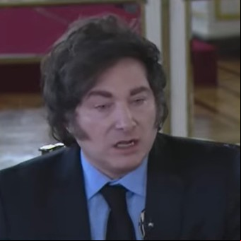 Milei buscó relativizar el escándalo de Santiago Caputo con el diputado Manes y tomar distancia del criptogate