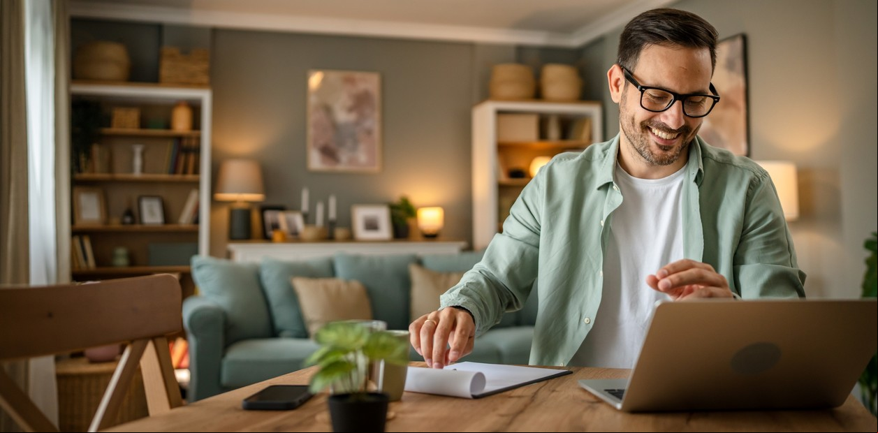 Las 10 claves para armar tu área de home office según el Feng Shui: dónde ubicar cada cosa y qué evitar