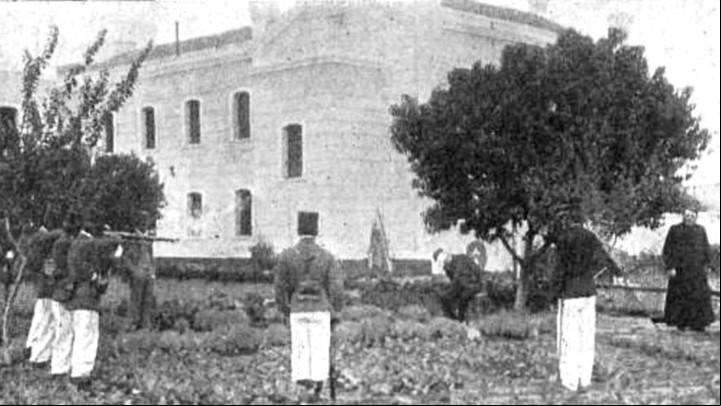 Grossi fue fusilado el 6 de abril de 1900 y la ejecución fue fotografiada para ser publicada en los medios de la época.