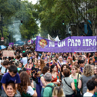 Día de la Mujer: movilización con fuertes reclamos contra el gobierno de Milei