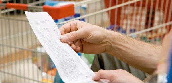 Discriminación de impuestos: las 5 claves de los cambios que se verán en facturas y góndolas de comercios