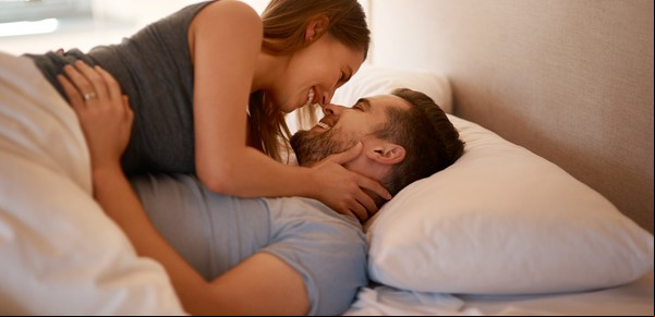Vida sexual en pareja: señales de una relación sana, según una experta