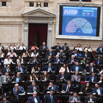 Uno por uno, qué diputados votaron a favor y cuáles en contra del DNU para blindar el acuerdo con el FMI