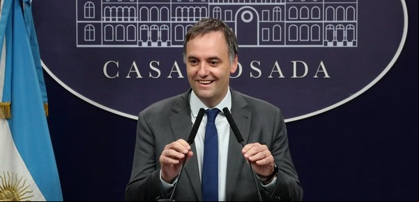 "No hay nada que amerite un paro": el Gobierno acusa a la CGT de intentar hacer daño y de no representar los intereses de los trabajadores