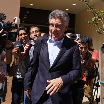 Mauricio Macri afirma estar "absolutamente de acuerdo" con una alianza entre el PRO y LLA en la Provincia, aunque aún no está cerrada