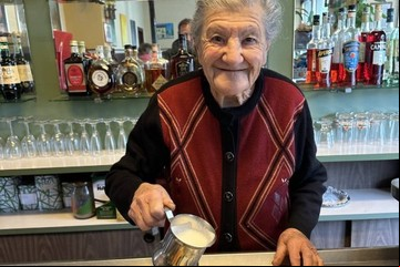 Tiene 100 años, trabaja los 365 días y no piensa jubilarse