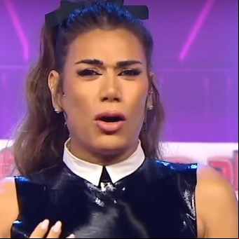 Flor de la V estrenó su programa con indirectas sobre su salida de "Intrusos"