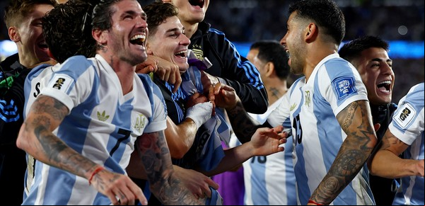 Ranking FIFA de selecciones: Argentina es más líder que nunca tras el baile a Brasil pero hay cambios en el podio y en el resto del top ten, con sorpresas en Sudamérica