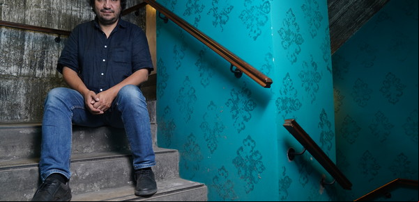 El chileno Alejandro Zambra fue premiado en España por su novela 'Literatura Infantil'