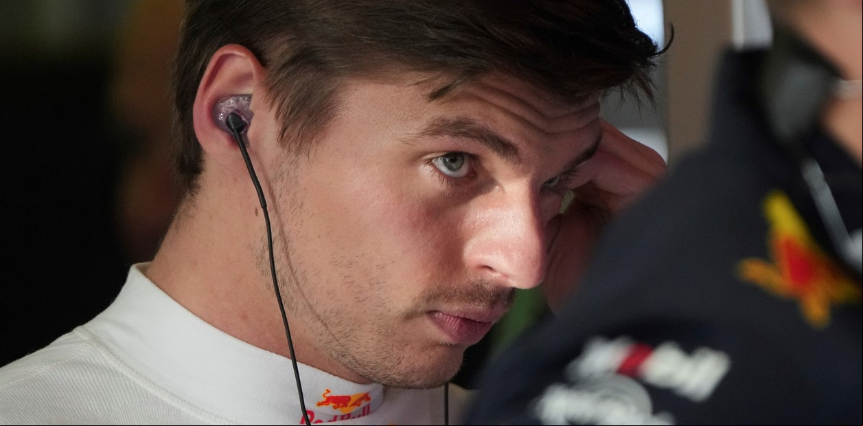 El polémico "Me gusta" de Max Verstappen a un ex piloto de Fórmula 1 tras el anuncio de Red Bull de cambiar a Liam Lawson por Yuki Tsunoda