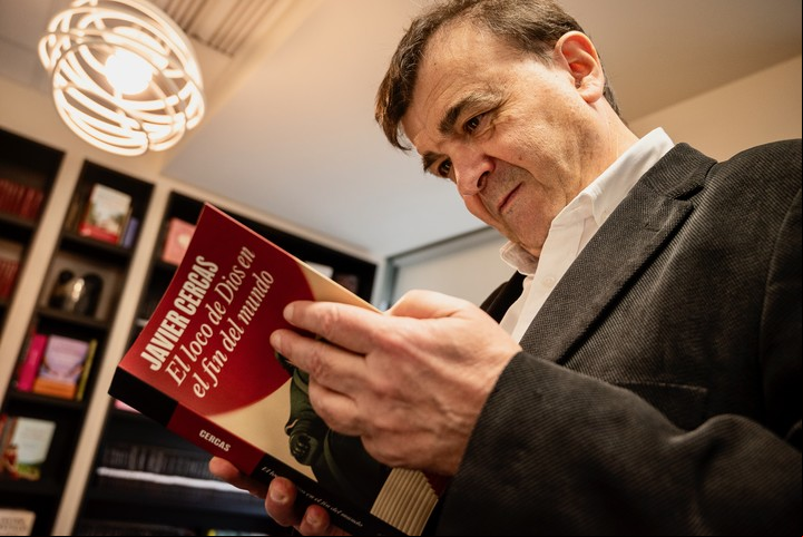 El escritor Javier Cercas en Madrid. Foto: Guillermo Martínez Poza.
