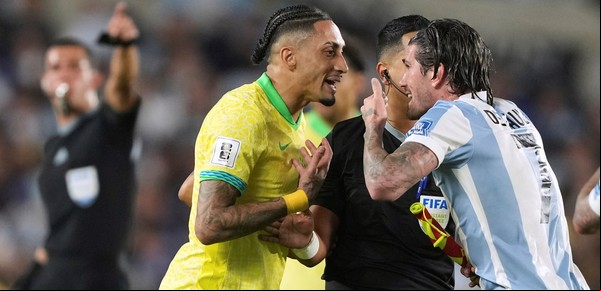 Raphinha, en otro cara a cara con "la Selección": Barcelona enfrenta al Atlético de Madrid de los argentinos en la Copa del Rey y el brasileño quiere revancha