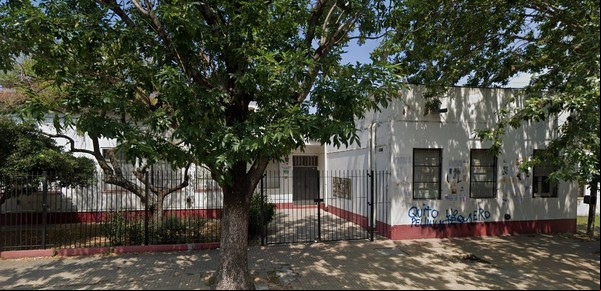 Un alumno apuñaló a dos hermanos durante un recreo en una escuela de Ensenada y otro le clavó un cuchillo a un compañero en Martínez